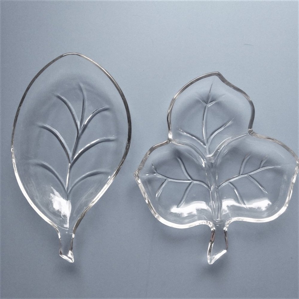 Glass Dish Candy Trinket VTG 2 Clear Leaf 3 Part Divided Bowl Nuts Server Retro